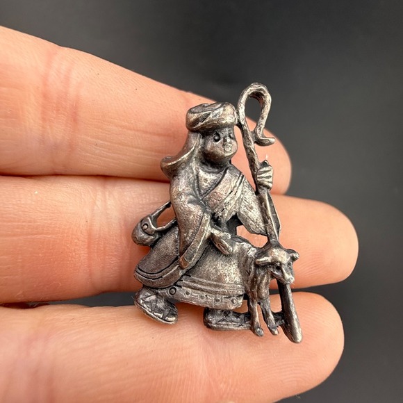 Vintage Brooch Lot Signed Trifari Sarah Coventry Bird‎ Airplane Cat Clown - Picture 9 of 16